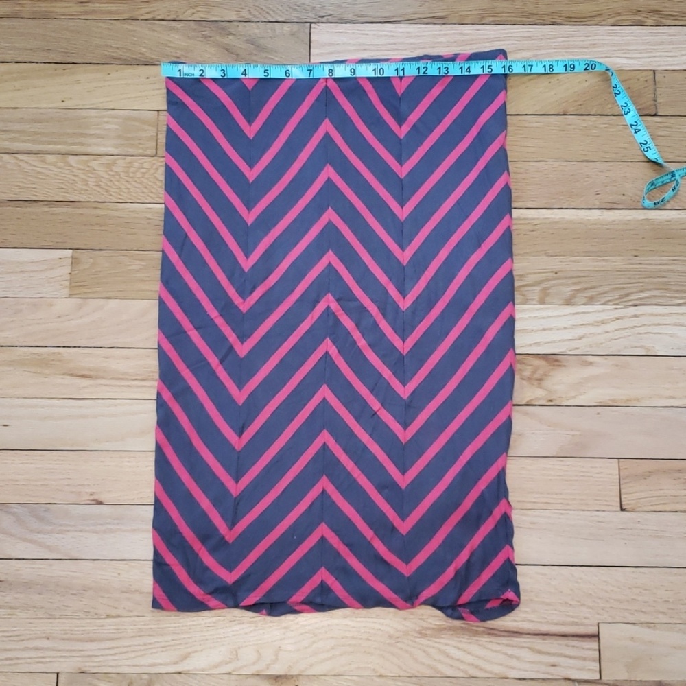 Chevron pencil skirt